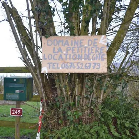 Du Domaine De La Petitiere Apartman